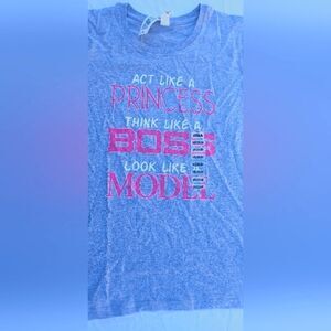 NWT Grafic Tee